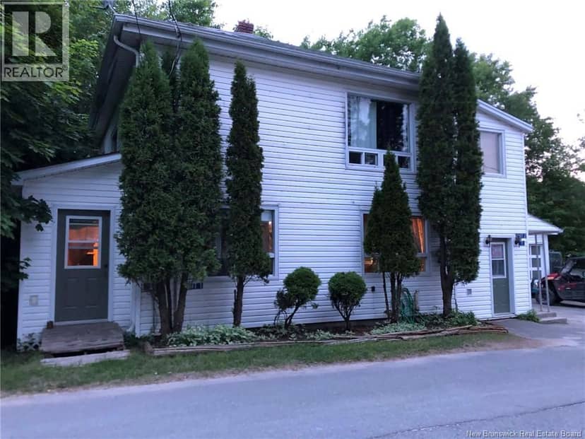7 Oak Street, McAdam, photo 2