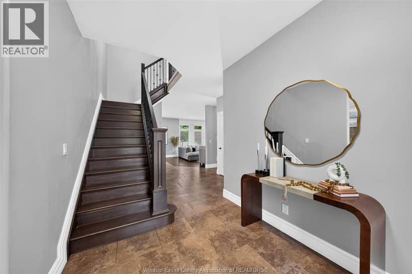 510 Huron Street — photo 2 of 40
