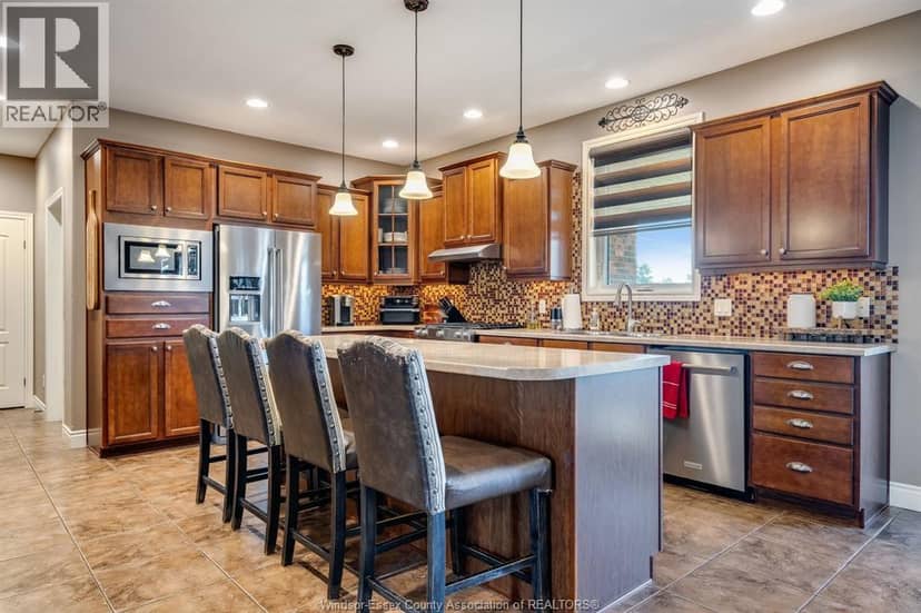 901 Road 2 East, Kingsville, photo 5