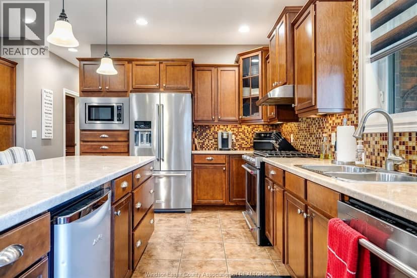 901 Road 2 East, Kingsville, photo 7