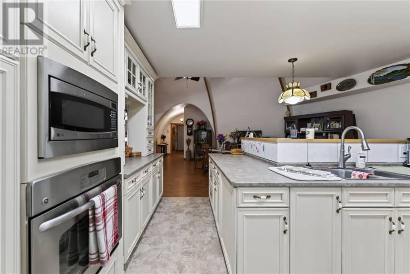 5147 Nickel Offset Road — photo 17 of 40