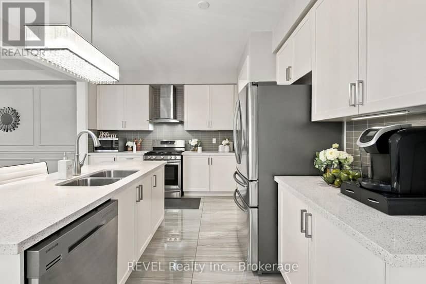 127 Cathedral Drive — photo 12 of 40