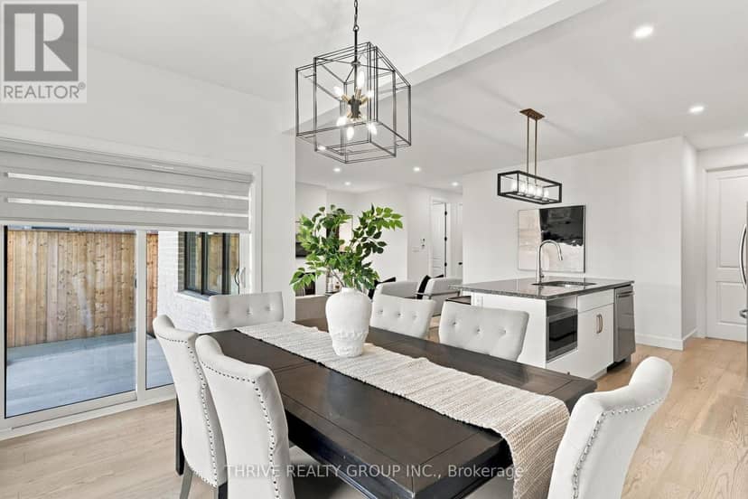 3856 Ayrshire Avenue — photo 15 of 40