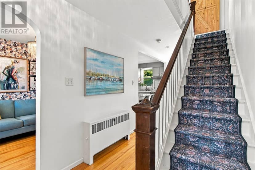 19 Long Pond Road — photo 25 of 40