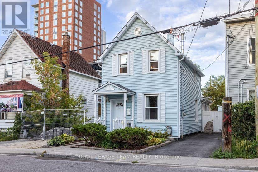249 Hinchey Avenue, Ottawa