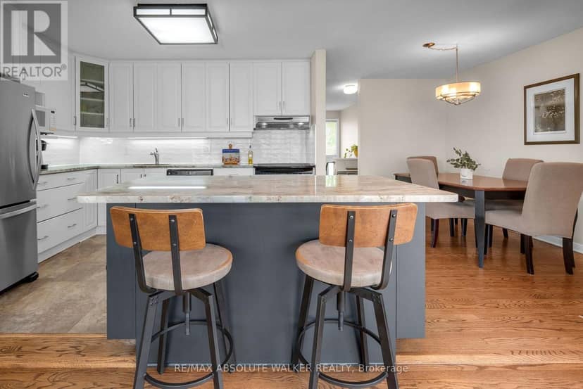 5 West Herrington Court — photo 19 of 40