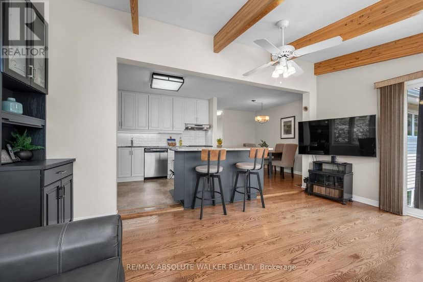5 West Herrington Court — photo 24 of 40