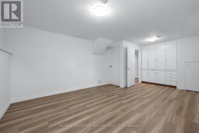5 West Herrington Court — photo 37 of 40