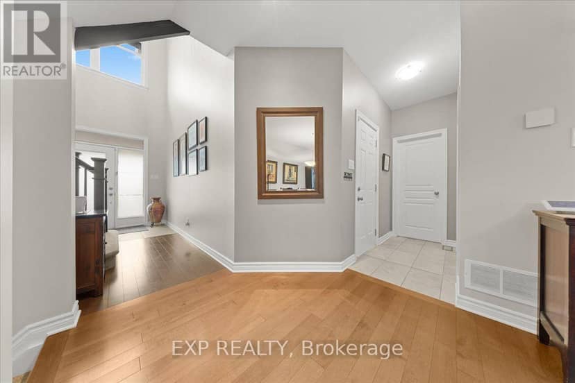 328 Serenade Crescent — photo 5 of 40