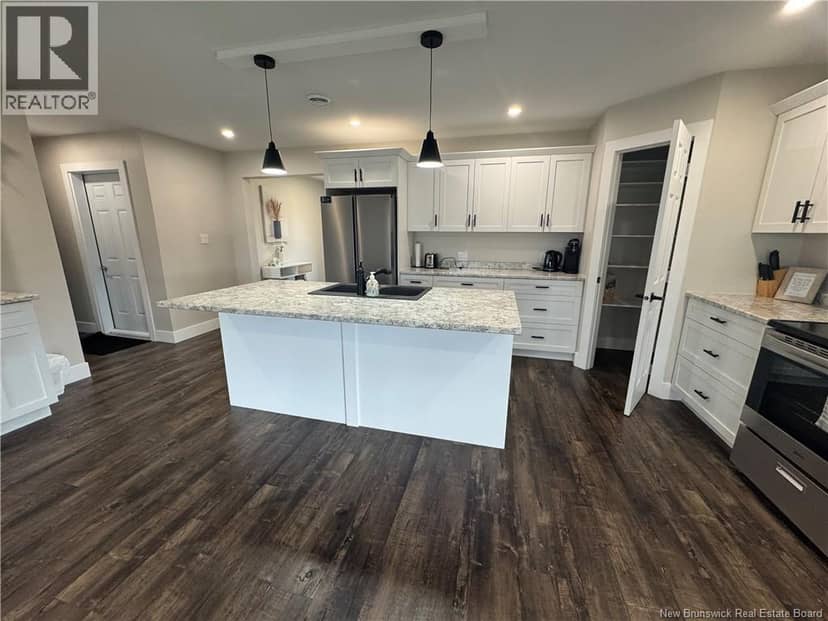 4 Norkotah Crescent — photo 9 of 25