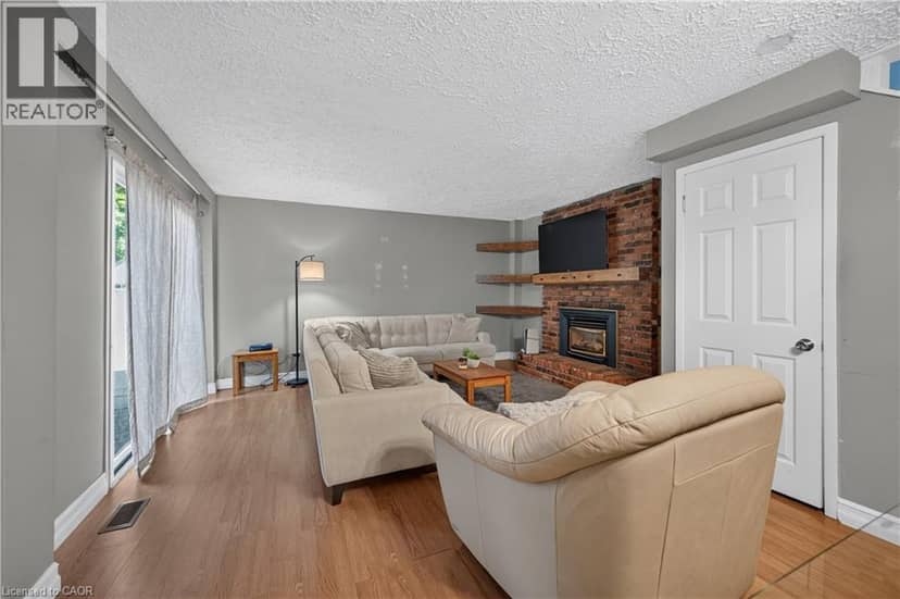 10 MAPLE Avenue — photo 14 of 31