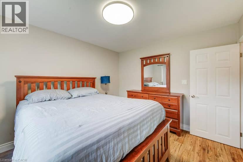 79 HOFFMAN Street — photo 16 of 40