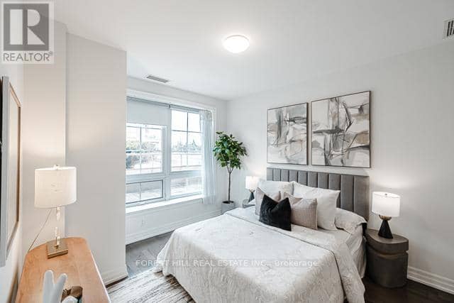 502 - 20 Burkebrook Place — photo 22 of 29