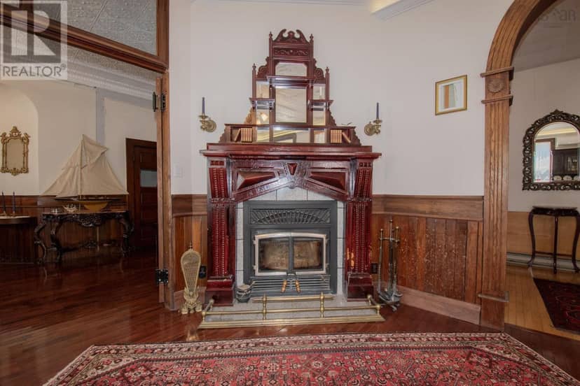 121 Water Street — photo 13 of 40