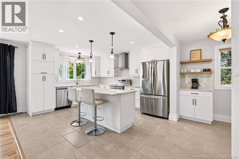 31 Alexander Avenue — photo 11 of 40