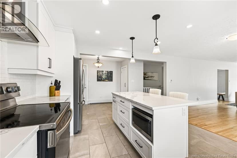 31 Alexander Avenue — photo 13 of 40