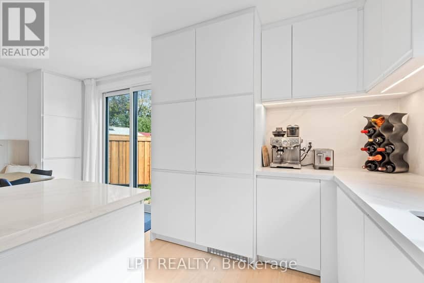 55 Laurel Avenue — photo 14 of 40