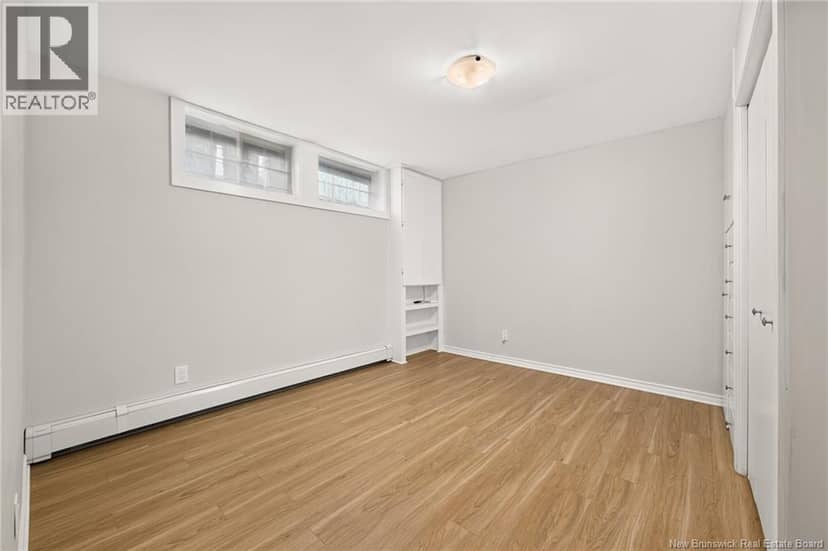 31 Alexander Avenue — photo 40 of 40