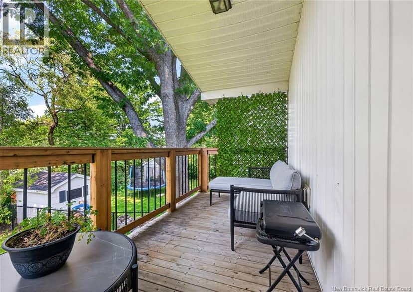 31 Alexander Avenue — photo 15 of 40