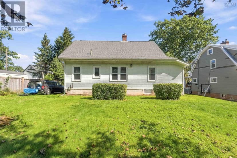 1107 Middle Street — photo 23 of 25