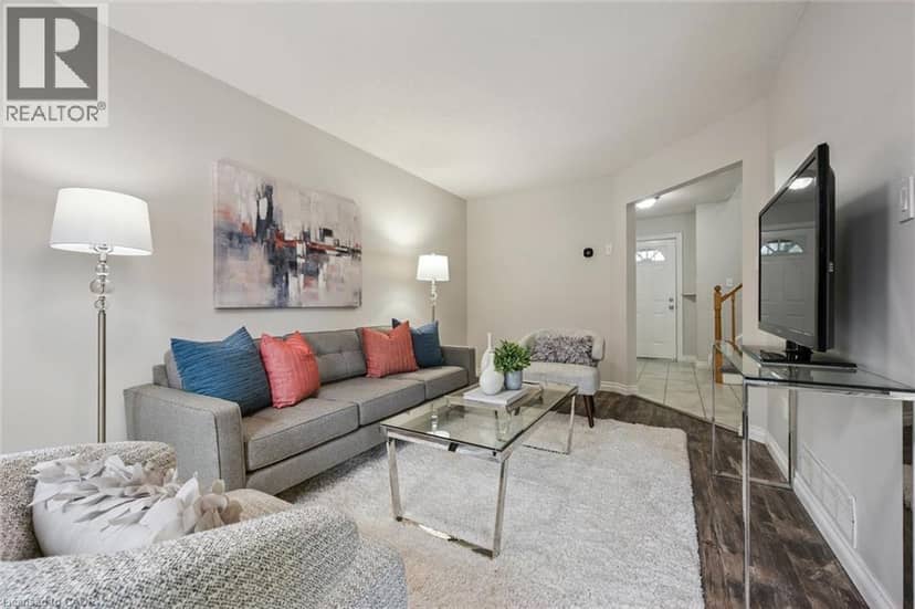 222 INGLIS Street — photo 9 of 38