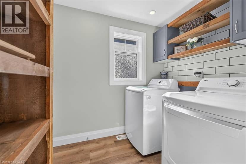 328 MAIN Street — photo 21 of 40