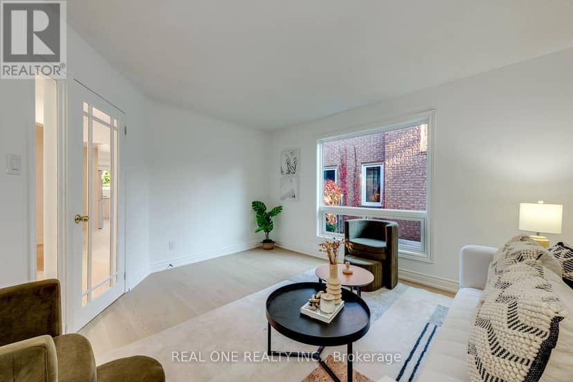 403 Parkridge Crescent — photo 12 of 40
