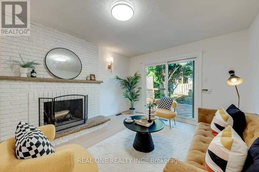 403 Parkridge Crescent — photo 17 of 40