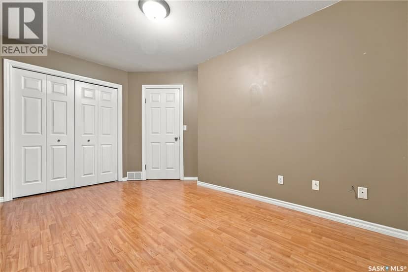 74 127 Banyan CRESCENT — photo 18 of 31