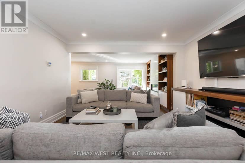 49 Winterton Drive — photo 10 of 40
