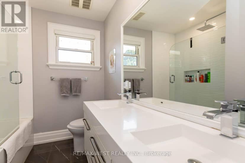 49 Winterton Drive — photo 31 of 40