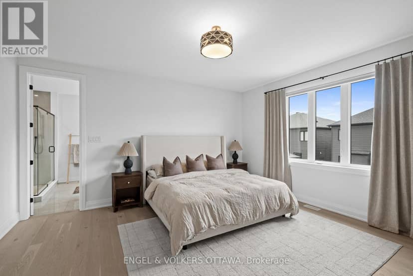 581 Bridgeport Avenue — photo 23 of 40