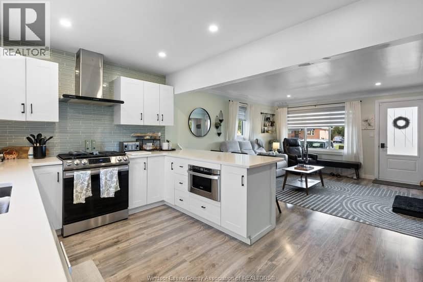 3477 Maisonneuve AVENUE — photo 3 of 24