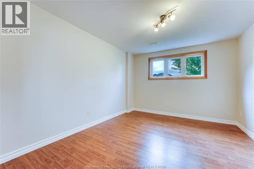 879 Westwood — photo 25 of 30