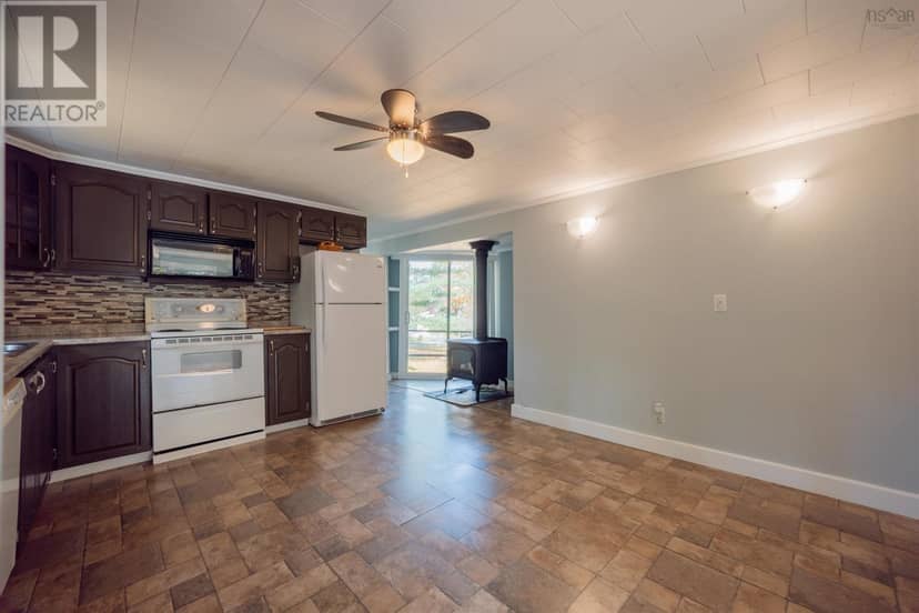 61 Mill Cove Road — photo 8 of 32