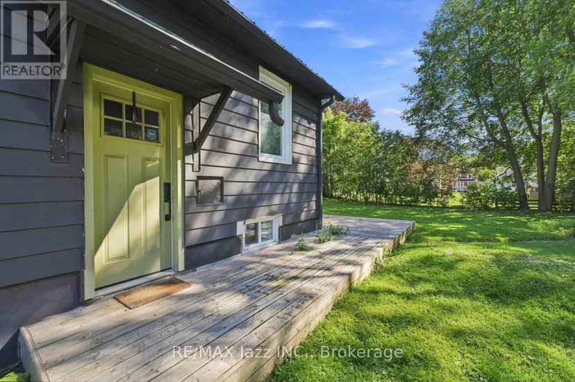 388 Eagle Street — photo 19 of 30