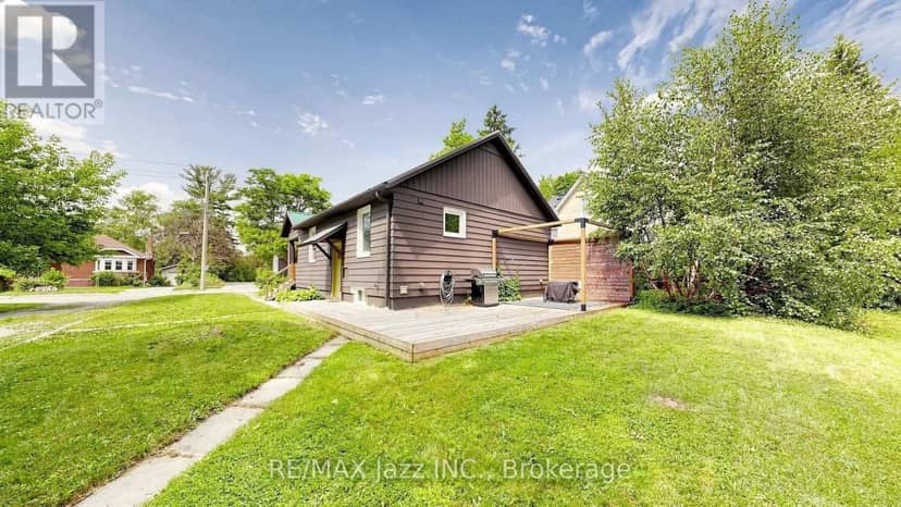 388 Eagle Street — photo 21 of 30