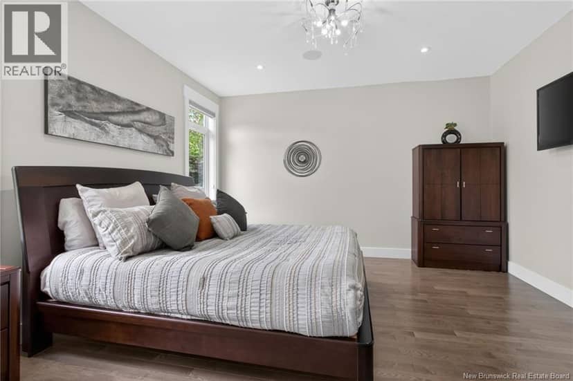 220 DU  Portage Street — photo 31 of 40