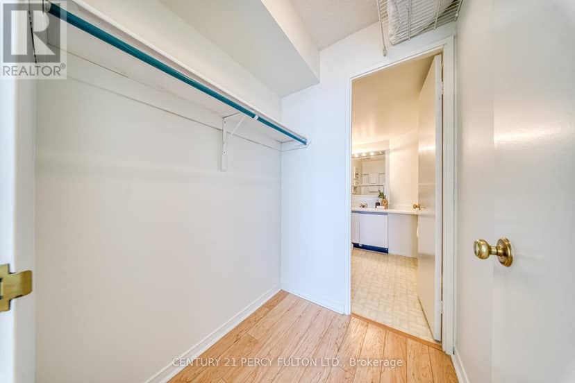 1004 - 2 Westney Road N — photo 30 of 40