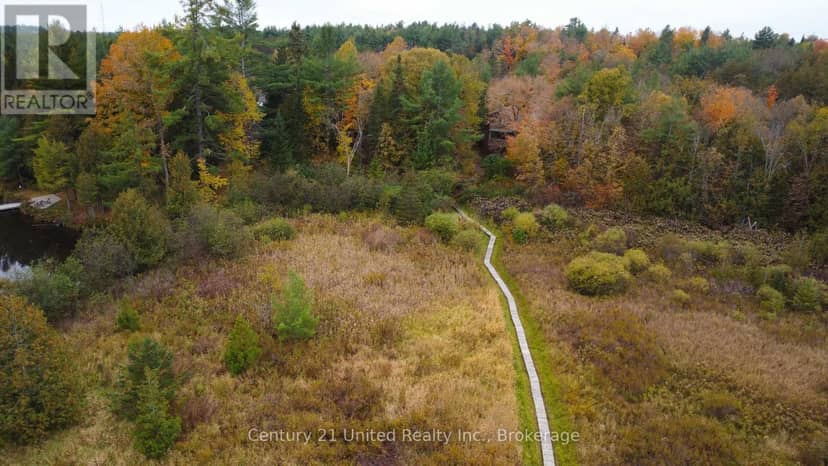 395 Sawmill Road — photo 16 of 40