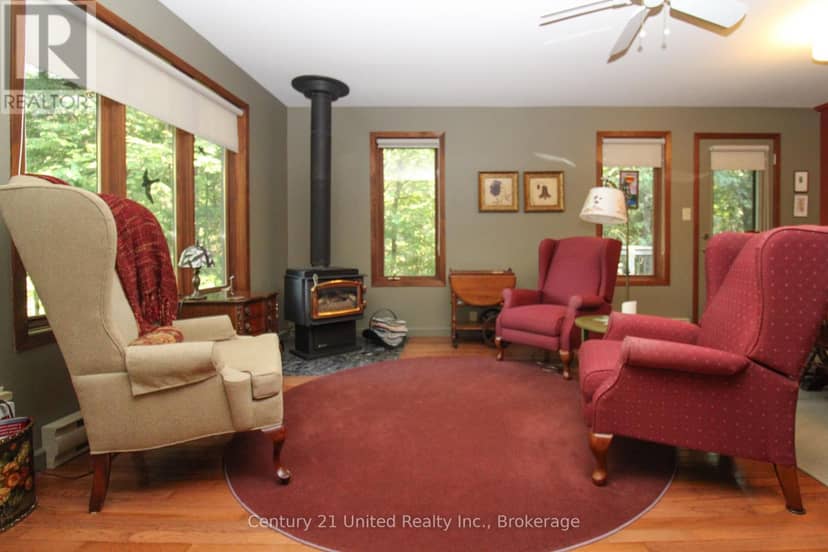 395 Sawmill Road — photo 21 of 40