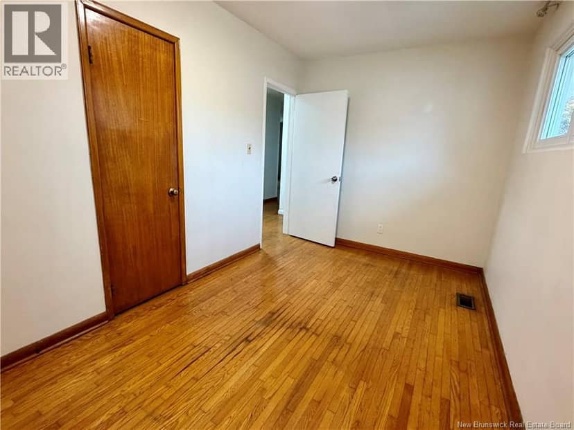 34 Hedgewood Drive — photo 10 of 19