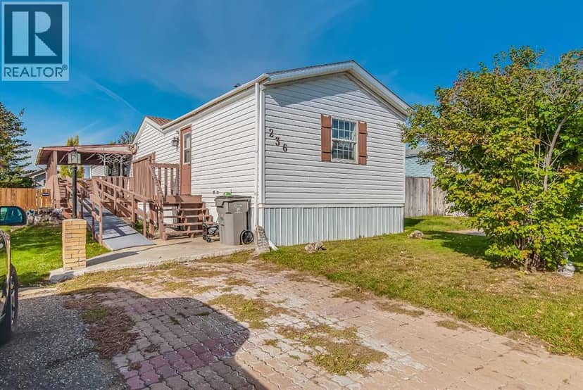 236, 4000 13 Avenue SE, Medicine Hat, photo 6
