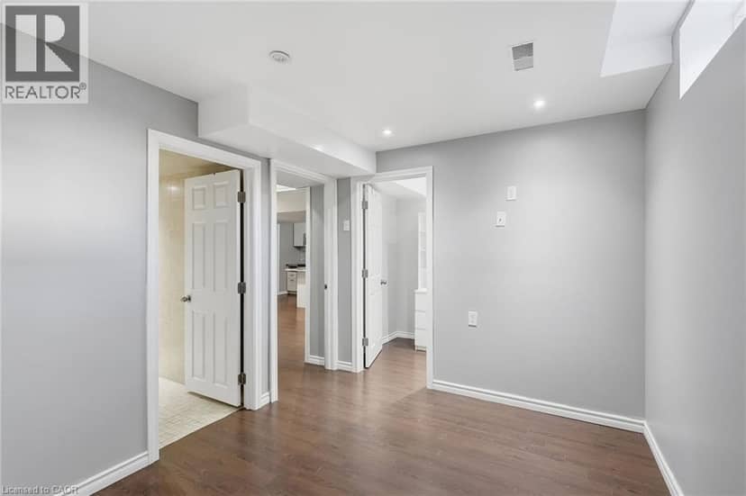 84 DEERBORN Drive — photo 34 of 40