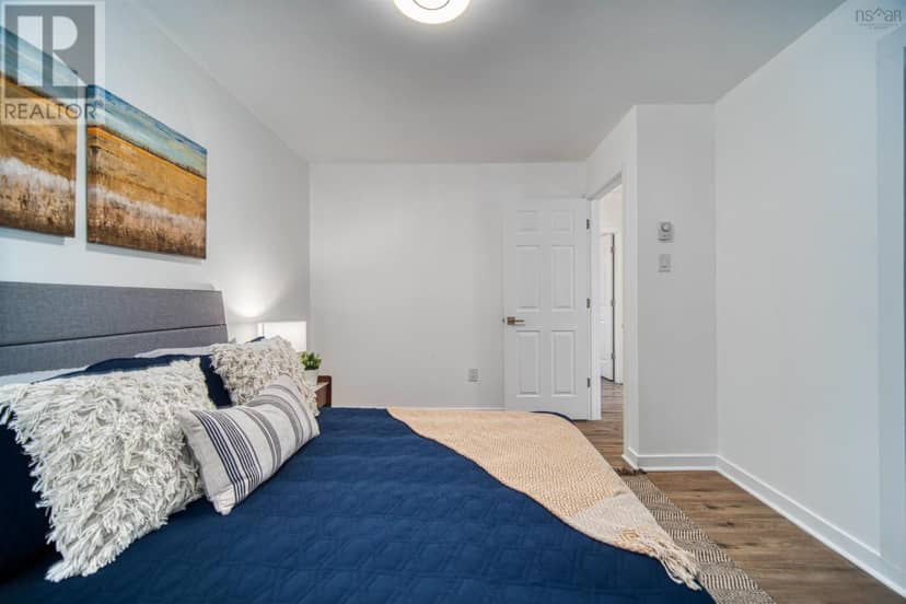 6581 London Street — photo 31 of 40