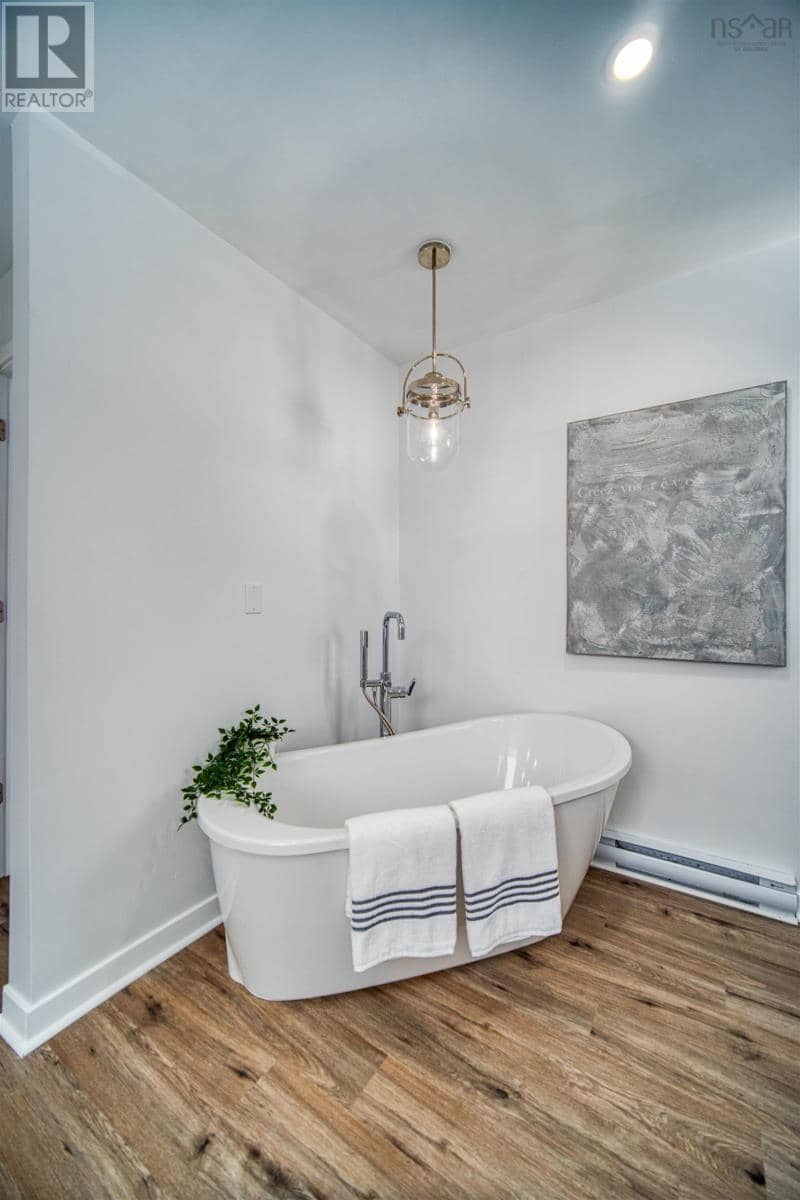 6581 London Street — photo 39 of 40