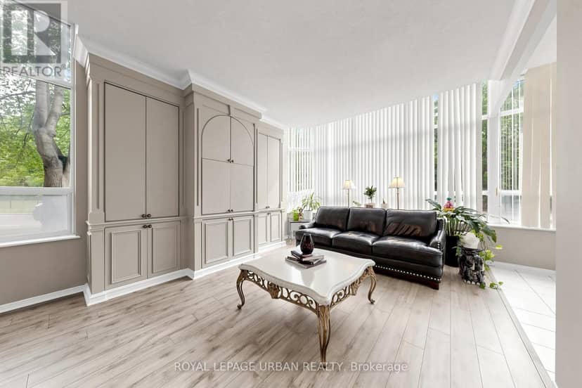 110 - 11 Townsgate Drive, Vaughan, photo 7
