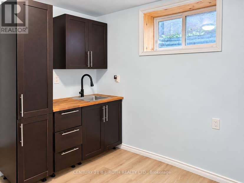 872 Dominion Avenue — photo 17 of 20