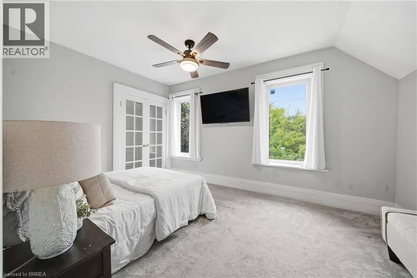 271 PARK Avenue — photo 17 of 33