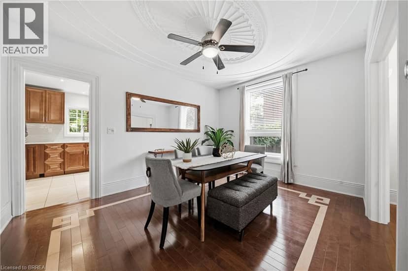 271 PARK Avenue, Brantford, photo 8